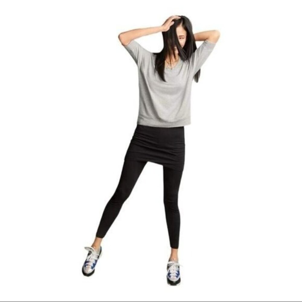 CAbi Center Sweater Shirt Size S Soft Stretch‎ Casual Top